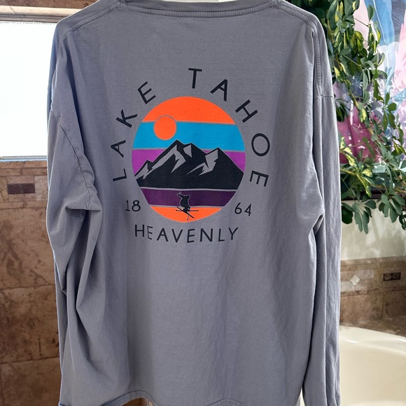 Blue Life Other - Lake Tahoe Heavenly SKI Resort Long Sleeve Gray T-Shirt w VTG Neon Ski Graphics